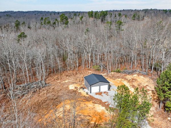 229 Paradise Lane, Crawford, TN 38554