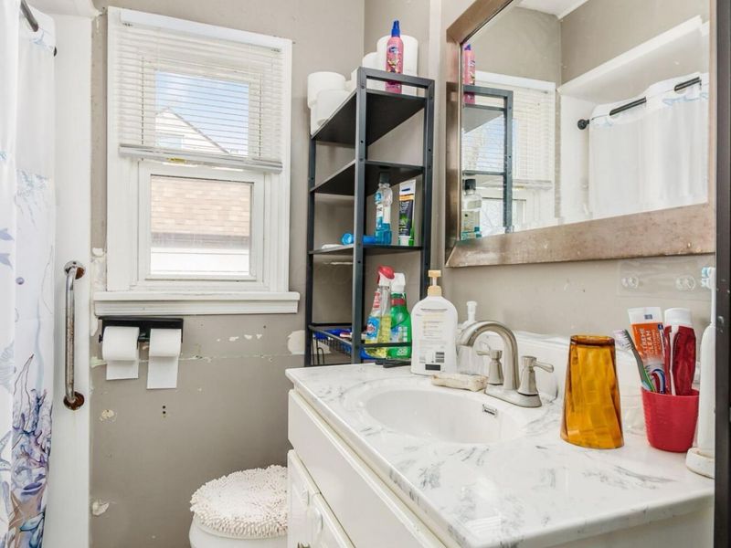 1002 Rose Place, Columbus, OH 43227 Photo 10