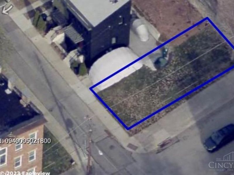 146 Peete Street, Cincinnati, OH 45202 Photo 3