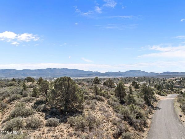 17587 S TAWNY Lane, Unit 27, Kirkland, AZ 86332