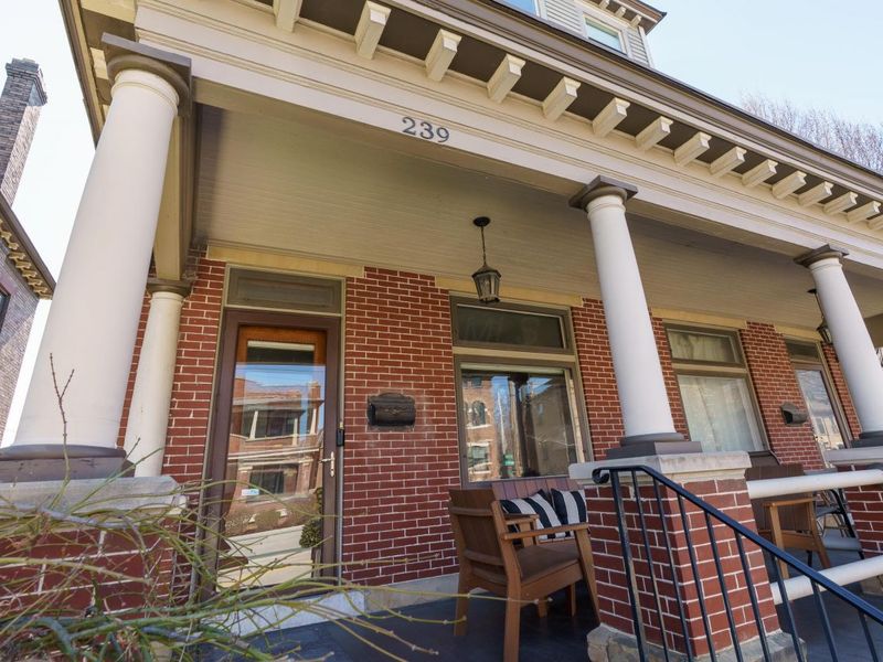 239 Buttles Avenue, Columbus, OH 43215 Photo 2