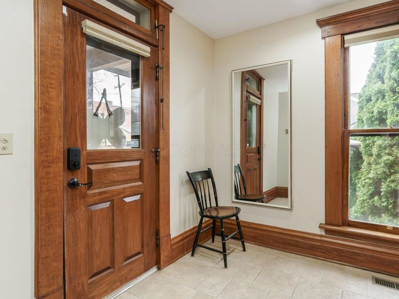 239 Buttles Avenue, Columbus, OH 43215 Photo 20