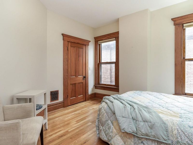 239 Buttles Avenue, Columbus, OH 43215 Photo 28