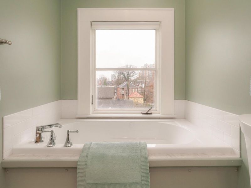 239 Buttles Avenue, Columbus, OH 43215 Photo 39