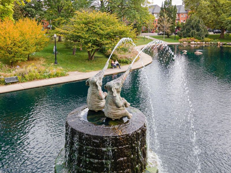 239 Buttles Avenue, Columbus, OH 43215 Photo 49