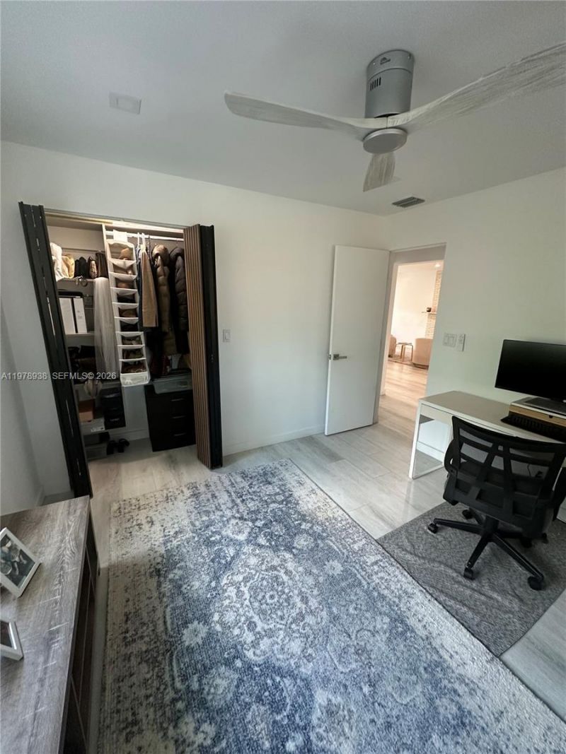 935 Lincoln St , Hollywood, FL 33019 Photo