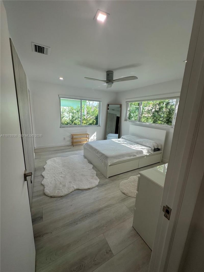 935 Lincoln St , Hollywood, FL 33019 Photo