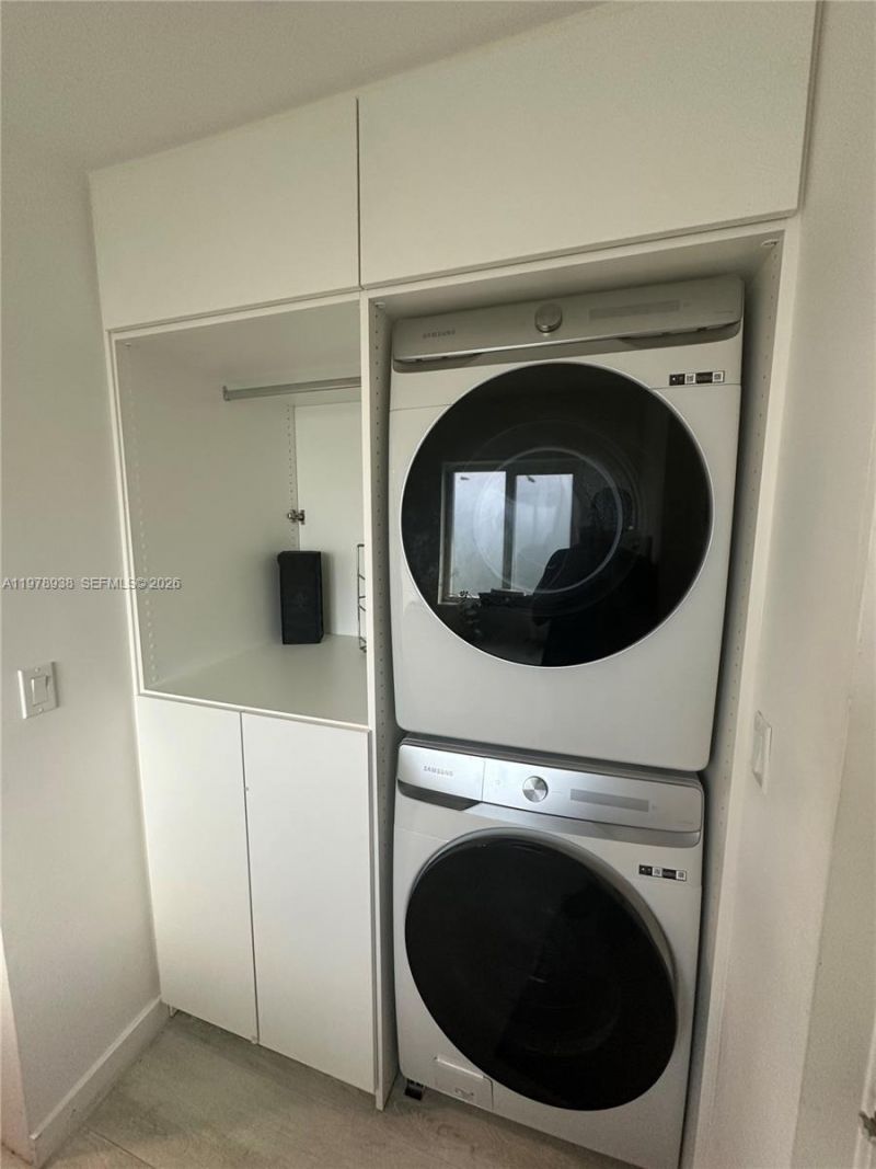 935 Lincoln St , Hollywood, FL 33019 Photo