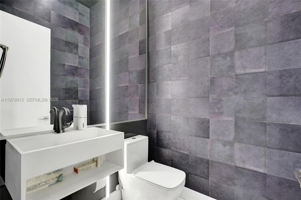 10223 NW 75th Ter , Unit ., Doral, FL 33178 Photo