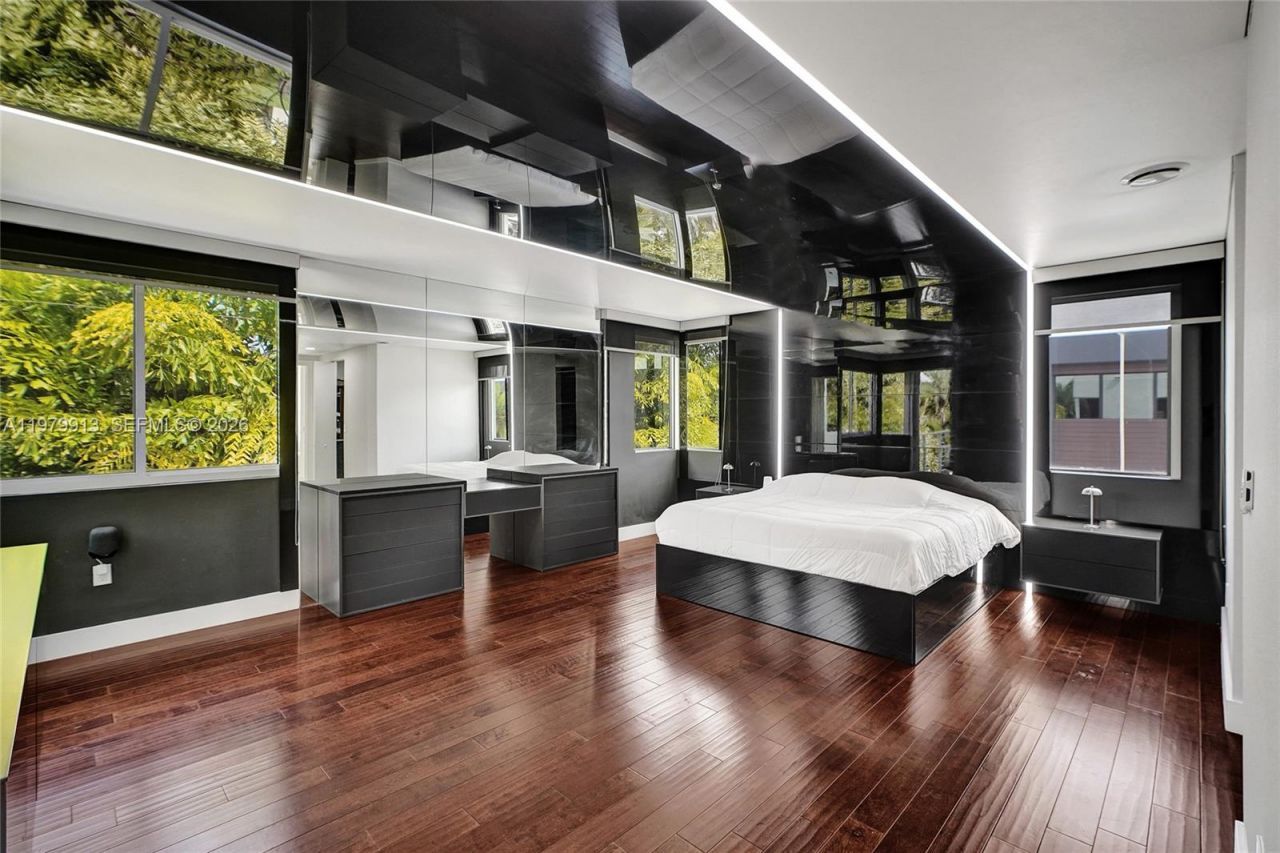 10223 NW 75th Ter , Unit ., Doral, FL 33178 Photo