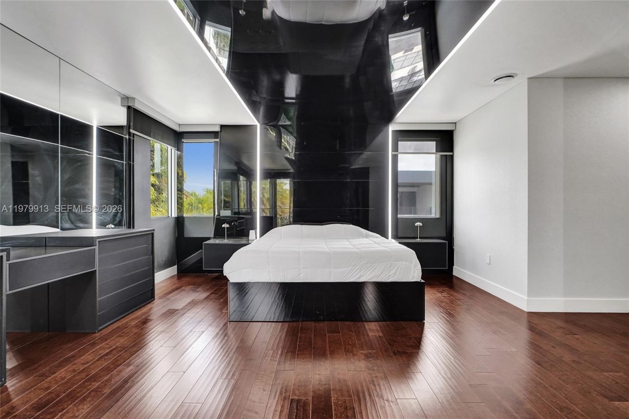 10223 NW 75th Ter , Unit ., Doral, FL 33178 Photo