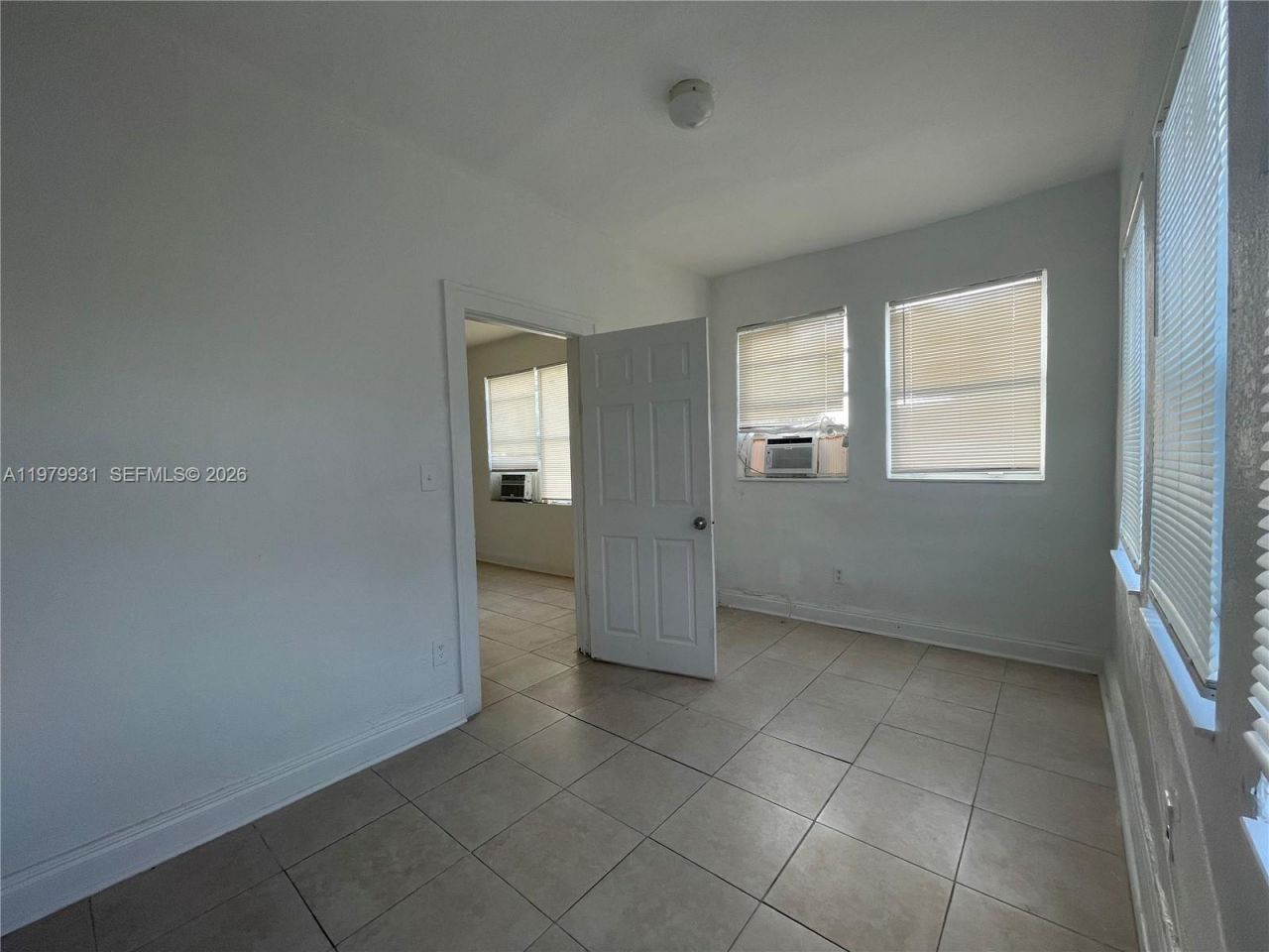1060 NW 47th St, Unit 5, Miami, FL 33127 Photo