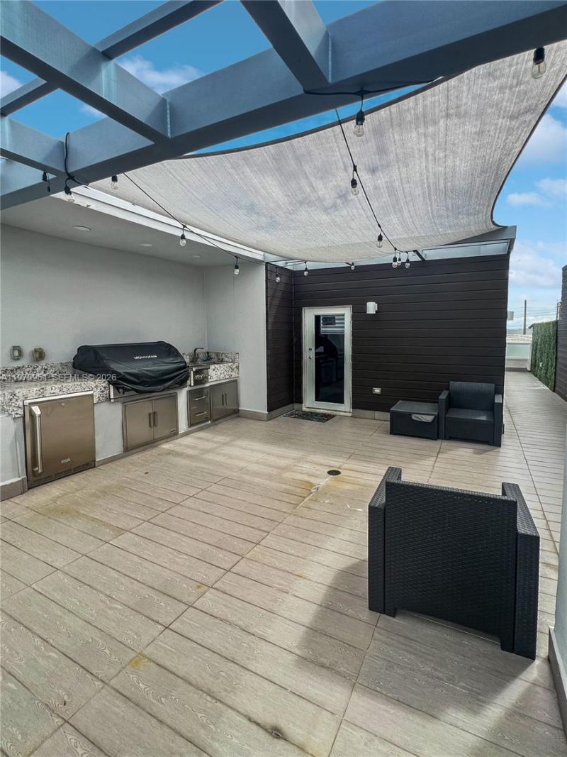 10336 NW 64th St , Unit ., Doral, FL 33178 Photo