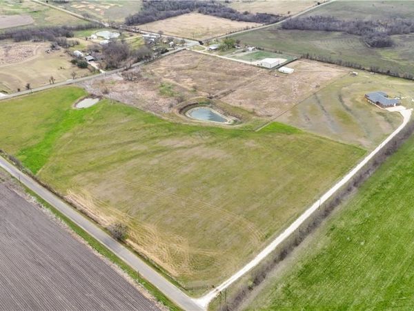 4948 Woodlawn Road , Lorena, TX 76655