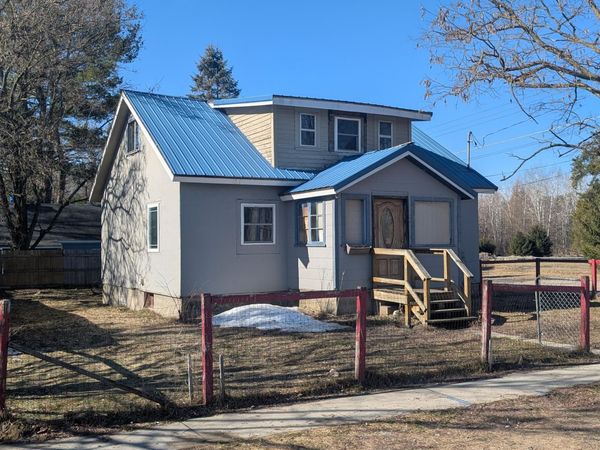 211 N 4th Street, Roscommon, MI 48653