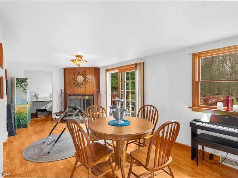 7441 Hubbard Bedford Road, Hubbard, OH 44425 Photo 10