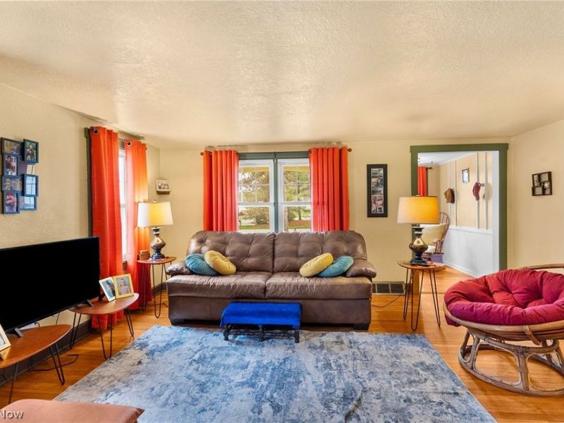 7441 Hubbard Bedford Road, Hubbard, OH 44425 Photo 13