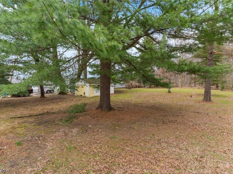 7441 Hubbard Bedford Road, Hubbard, OH 44425 Photo 32