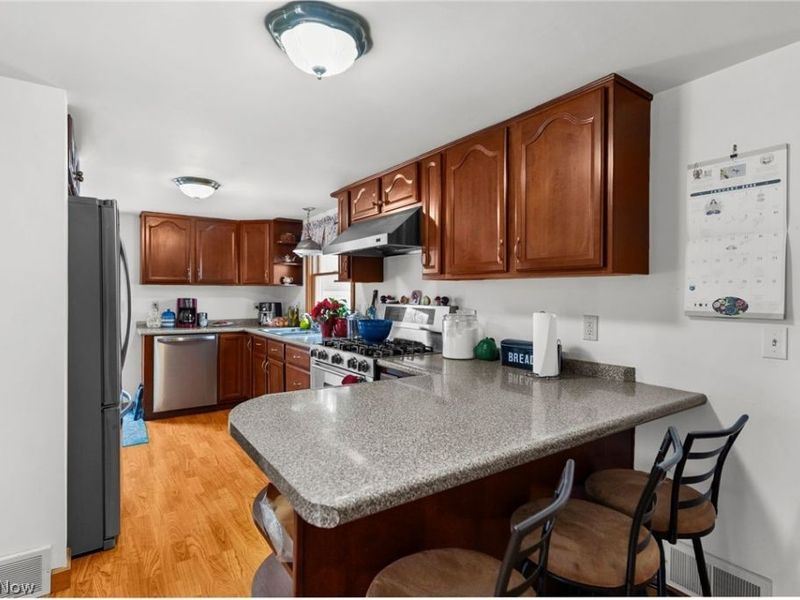 7441 Hubbard Bedford Road, Hubbard, OH 44425 Photo 7