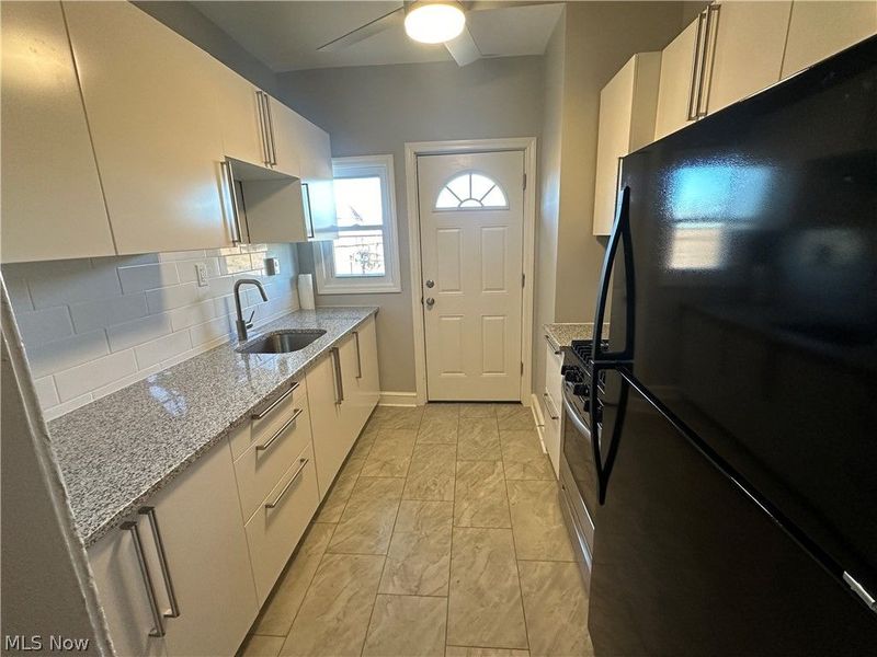 3074 W 25th Street , Unit 5, Cleveland, OH 44113 Photo 4