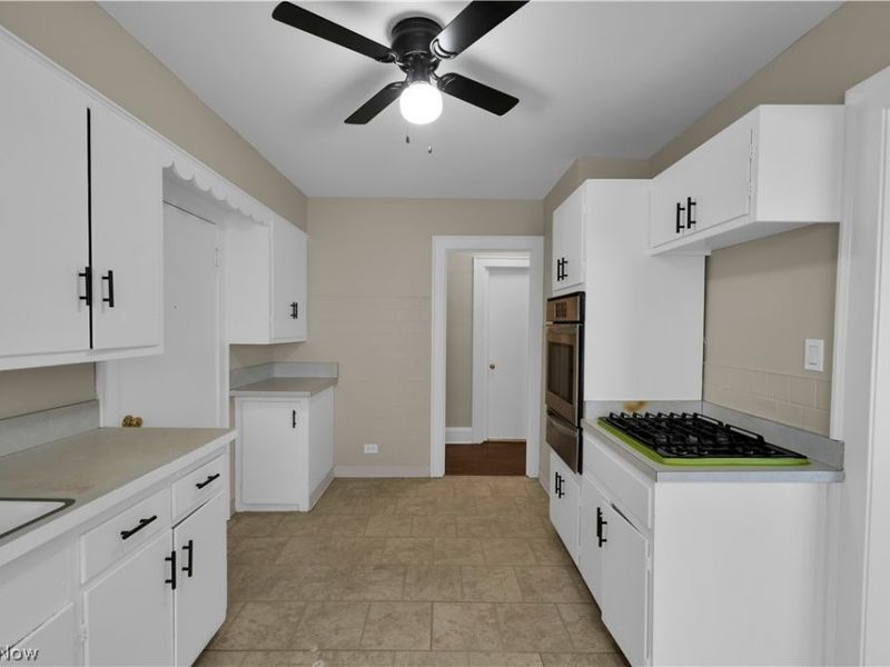 11103 Lincoln Avenue , Unit 1/DN, Garfield Heights, OH 44125 Photo 14