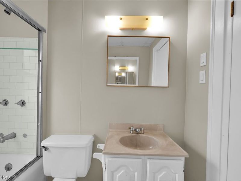 11103 Lincoln Avenue , Unit 1/DN, Garfield Heights, OH 44125 Photo 24