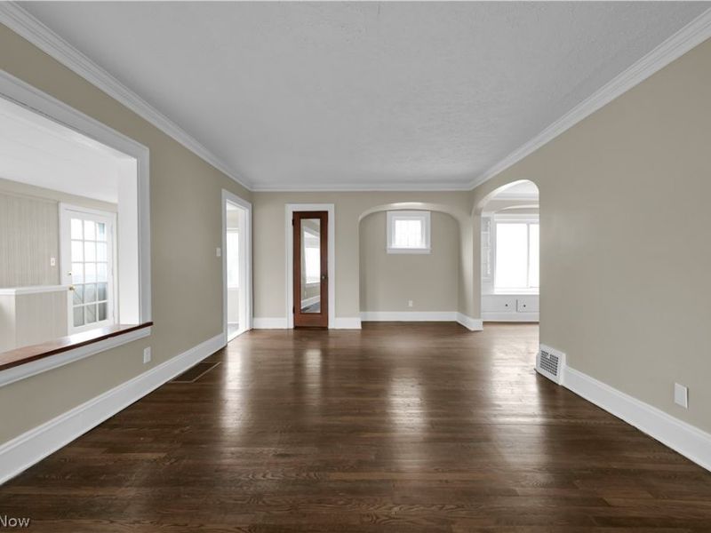 11103 Lincoln Avenue , Unit 1/DN, Garfield Heights, OH 44125 Photo 6