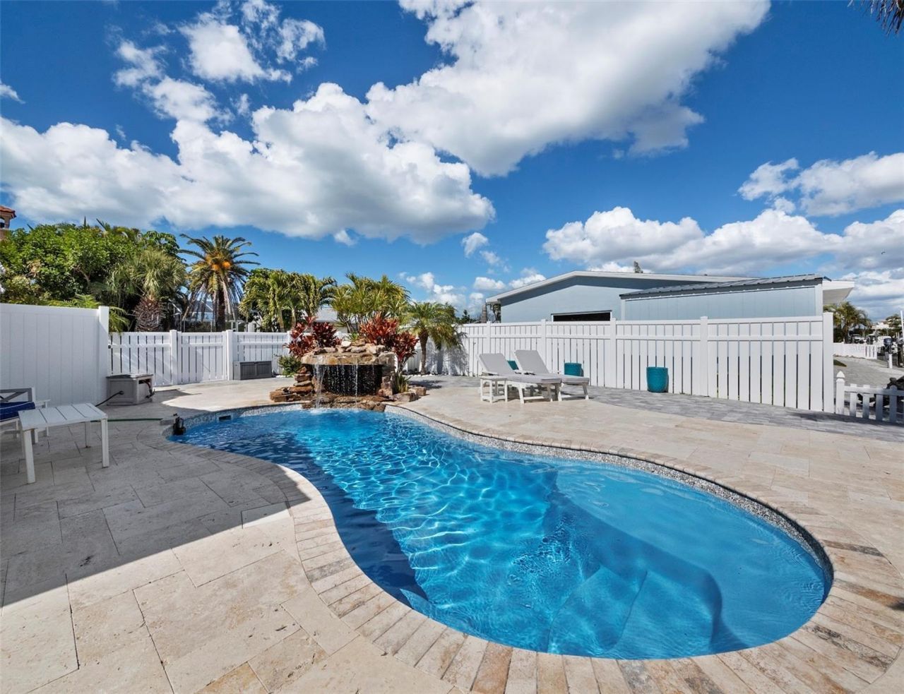 726 Jungle Queen Way, Longboat Key, FL 34228 Photo