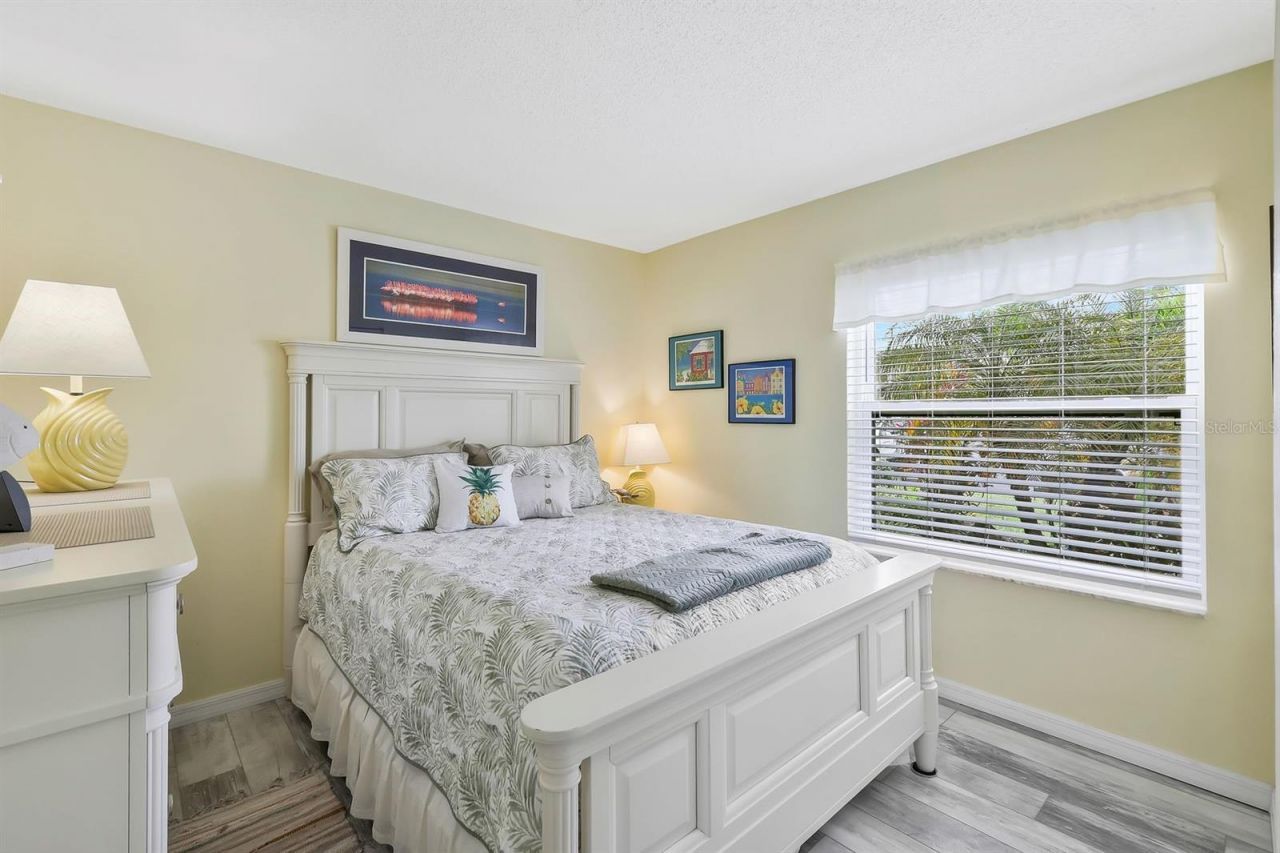 9290 Lake Park Drive , Unit 104, Fort Myers, FL 33919 Photo