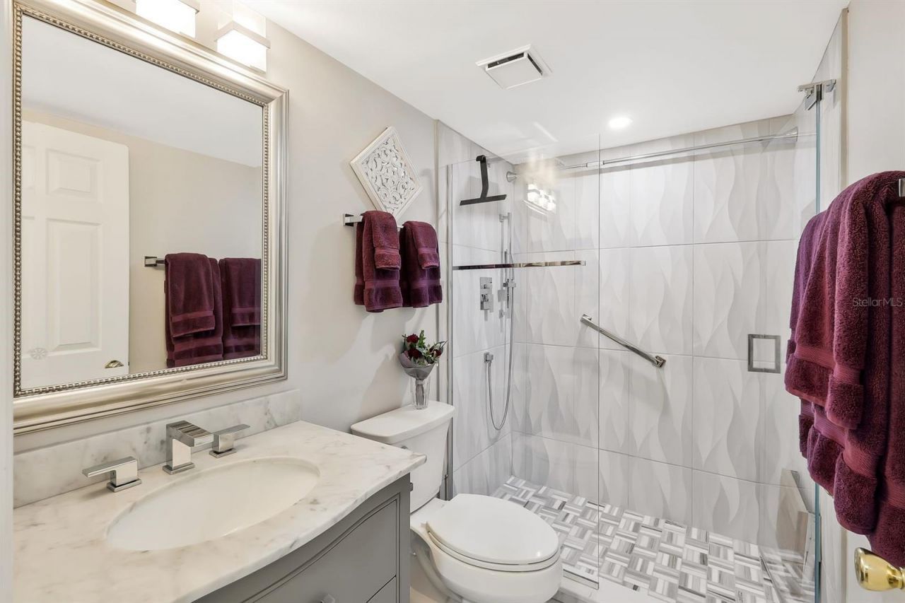 9290 Lake Park Drive , Unit 104, Fort Myers, FL 33919 Photo