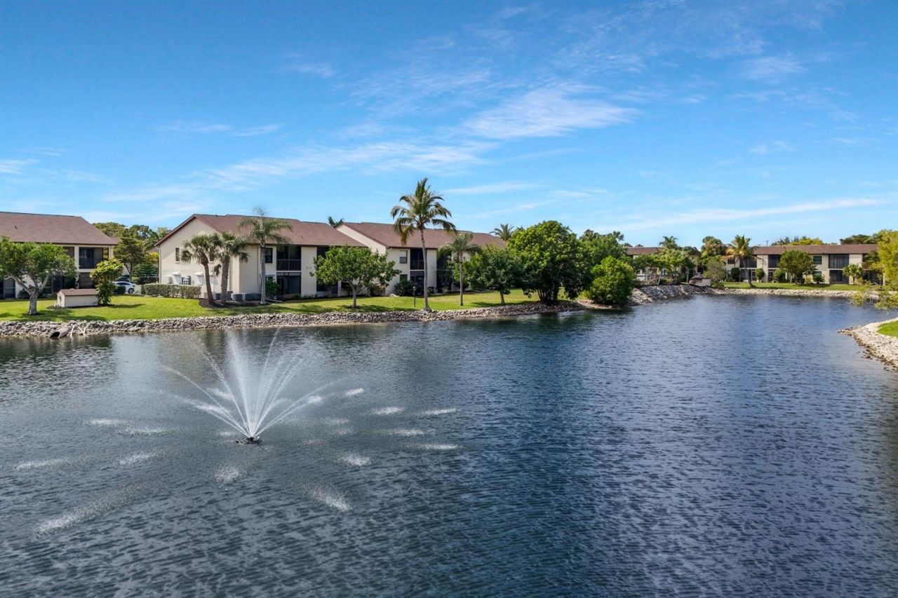 9290 Lake Park Drive , Unit 104, Fort Myers, FL 33919 Photo