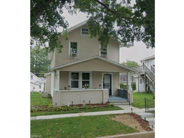 1208 N 7Th Street, Burlington, IA 52601