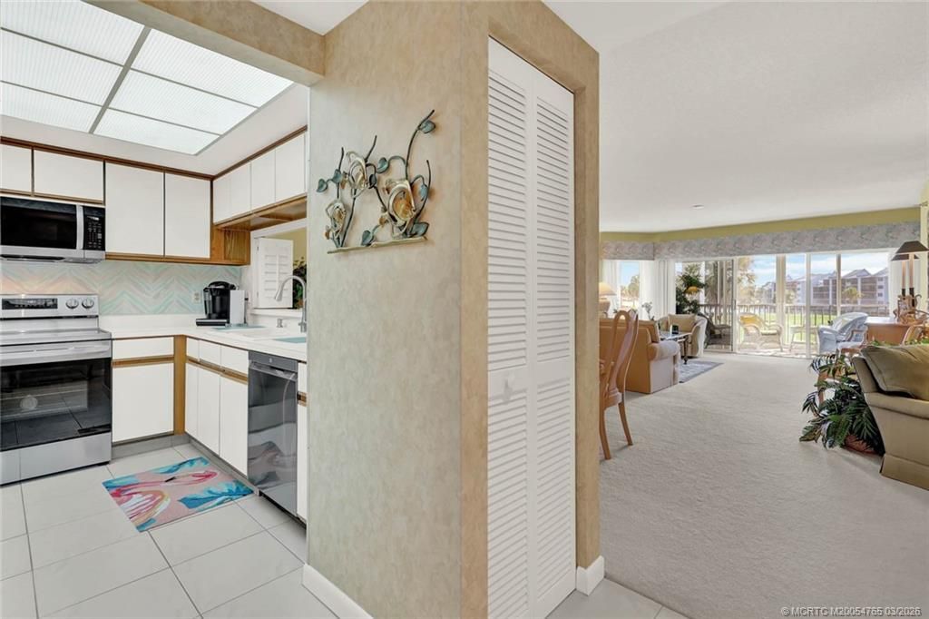 145 NE Edgewater Drive, Unit 4103, Stuart, FL 34996 Photo
