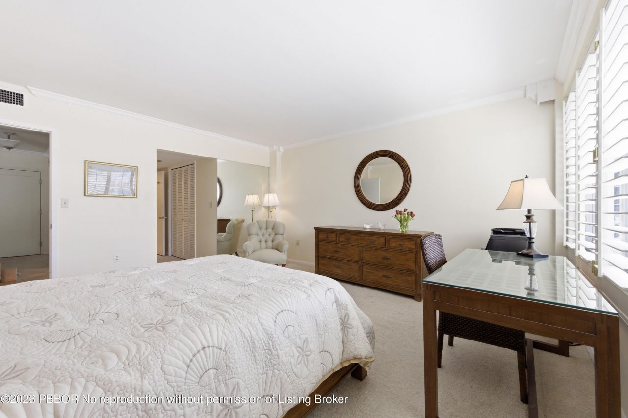 170 N Ocean Boulevard, Unit 303, Palm Beach, FL 33480 Photo