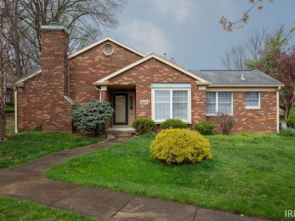 2641 E Windermere Woods Drive, Bloomington, IN 47401