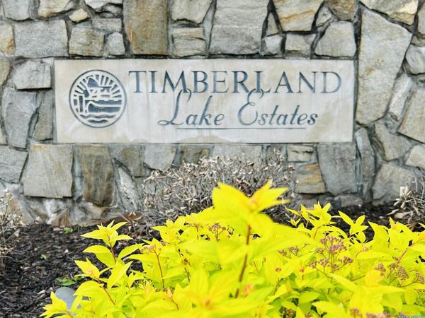 3705 Timberlake Court, Decatur, AL 35603