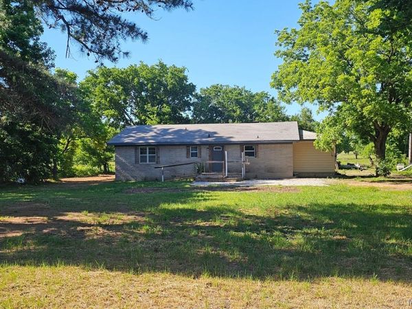 407325 Highway 266, Hitchita, OK 74428