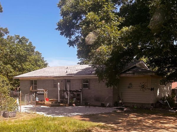 407325 Highway 266 , Council Hill, OK 74428
