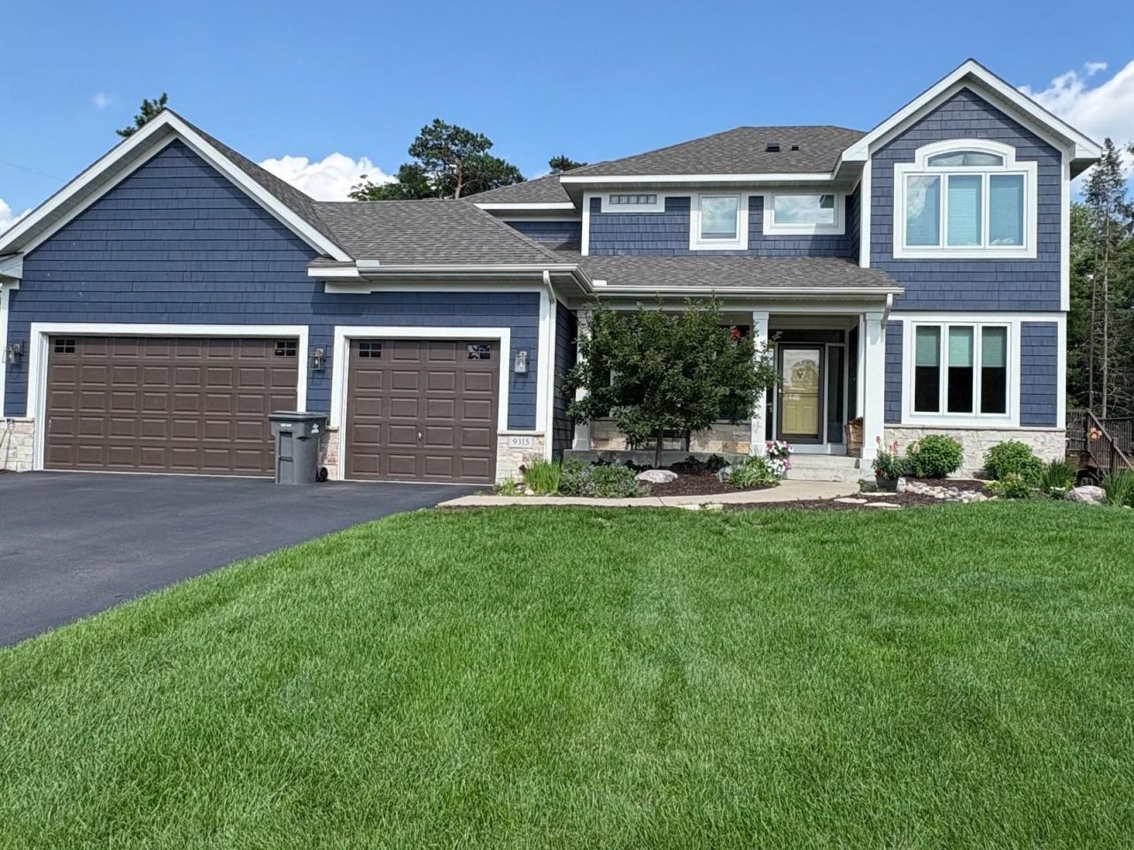 9315 Cold Stream Lane, Eden Prairie, MN 55347 Main Photo