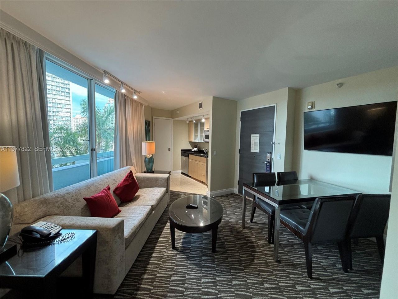 2670 E Sunrise Blvd , Unit 302, Fort Lauderdale, FL 33304 Photo