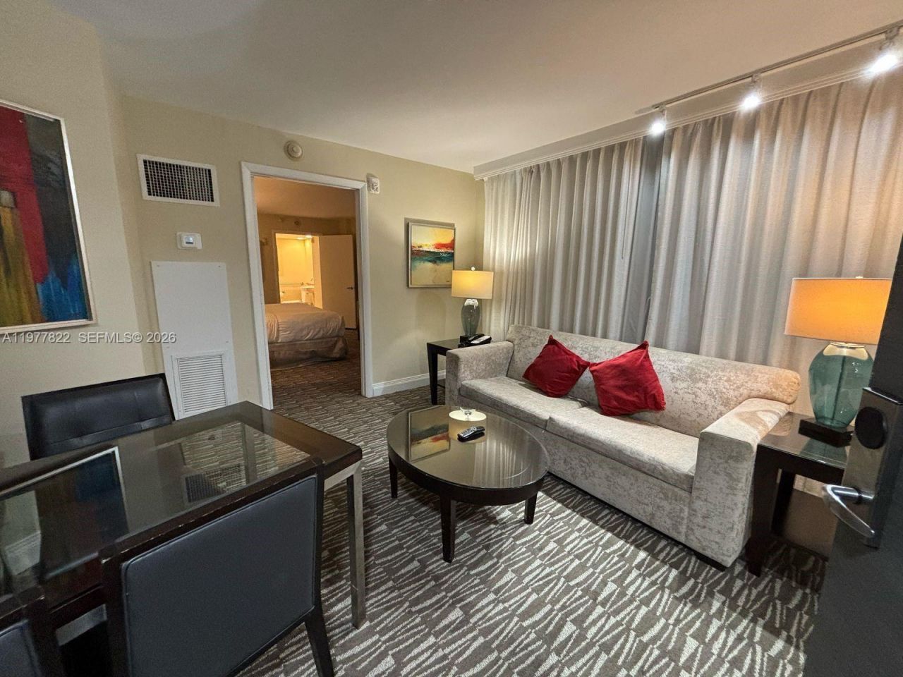 2670 E Sunrise Blvd , Unit 302, Fort Lauderdale, FL 33304 Photo