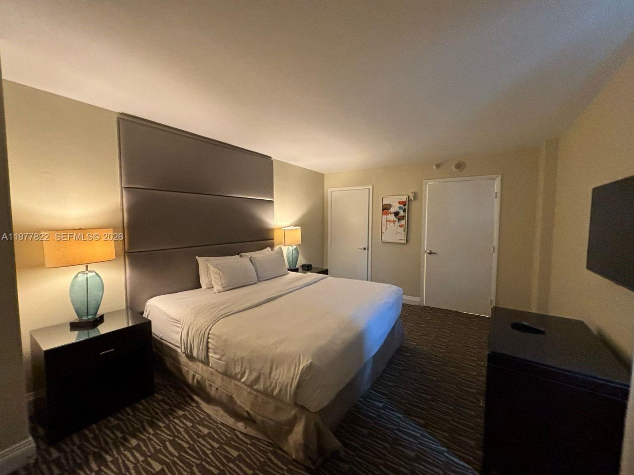 2670 E Sunrise Blvd , Unit 302, Fort Lauderdale, FL 33304 Photo