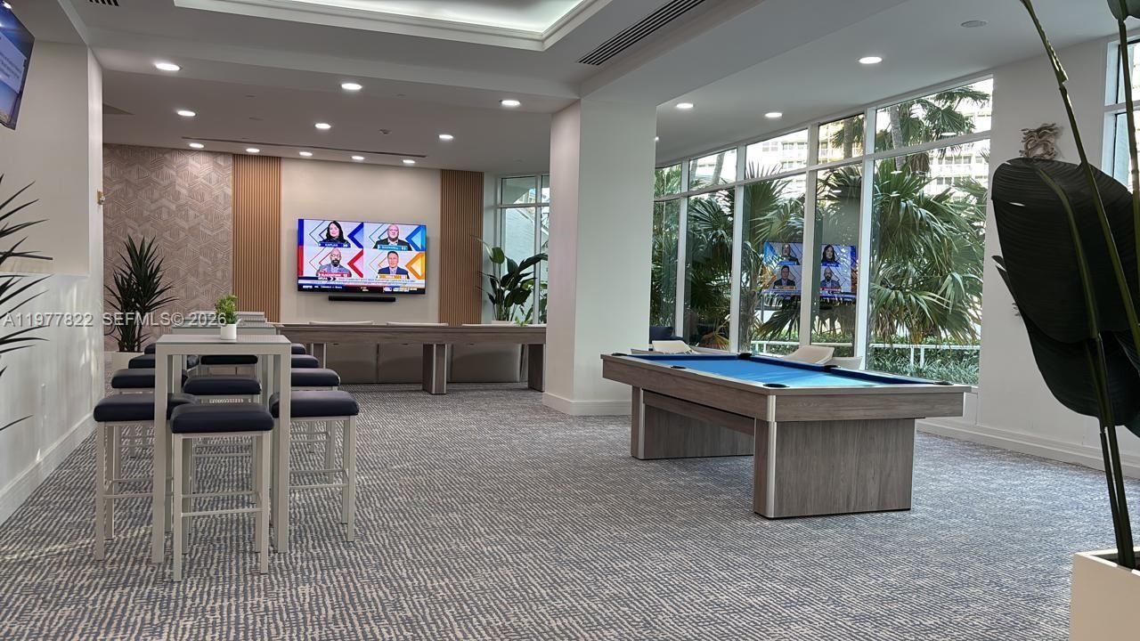 2670 E Sunrise Blvd , Unit 302, Fort Lauderdale, FL 33304 Photo