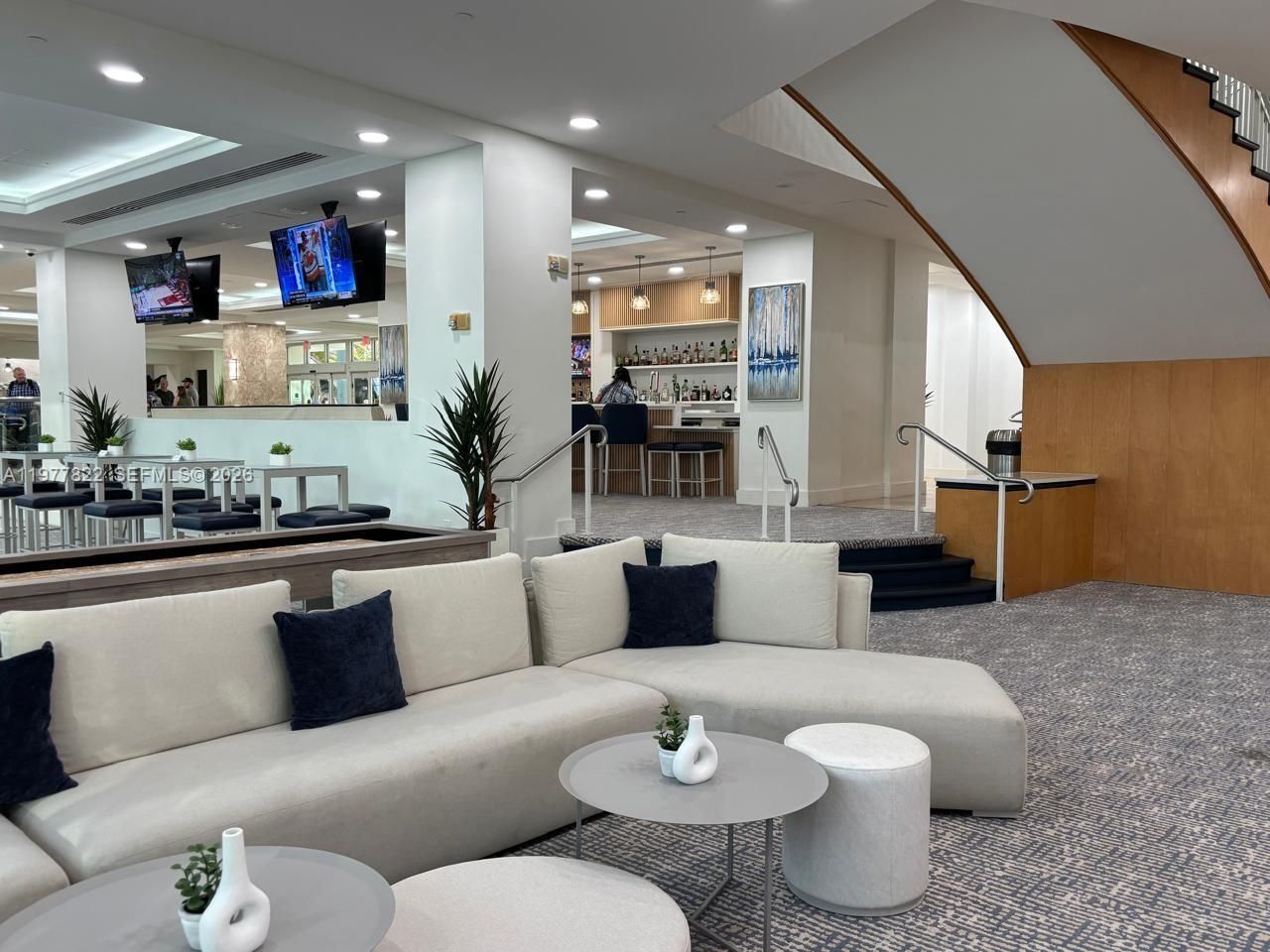 2670 E Sunrise Blvd , Unit 302, Fort Lauderdale, FL 33304 Photo