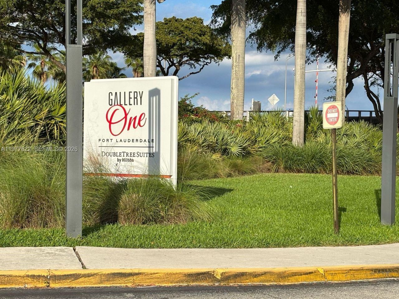 2670 E Sunrise Blvd , Unit 302, Fort Lauderdale, FL 33304 Photo