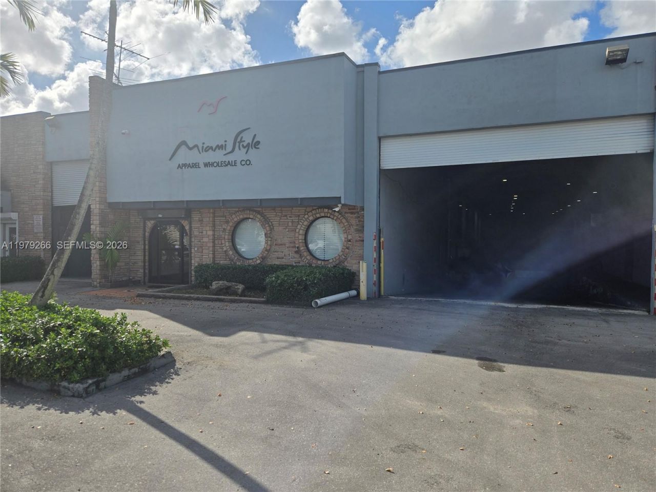 7480 NW 52nd St, Miami, FL 33166 Photo