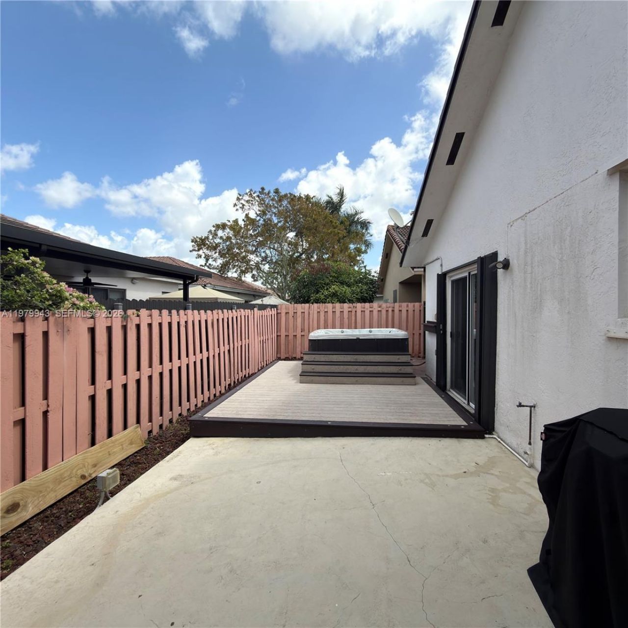 9023 NW 148th Ter , Miami Lakes, FL 33018 Photo