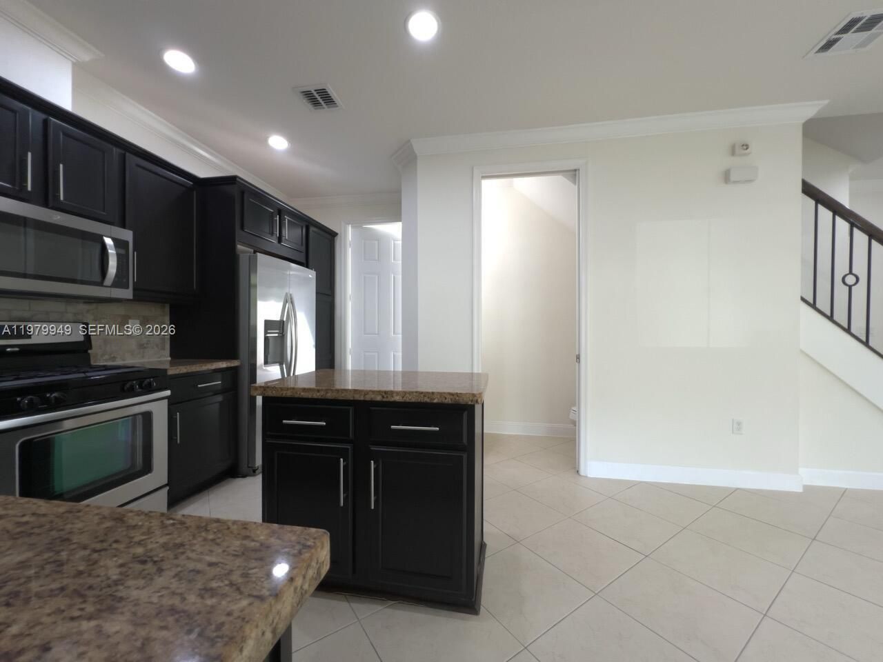 3390 NW 125th Ave , Sunrise, FL 33323 Photo