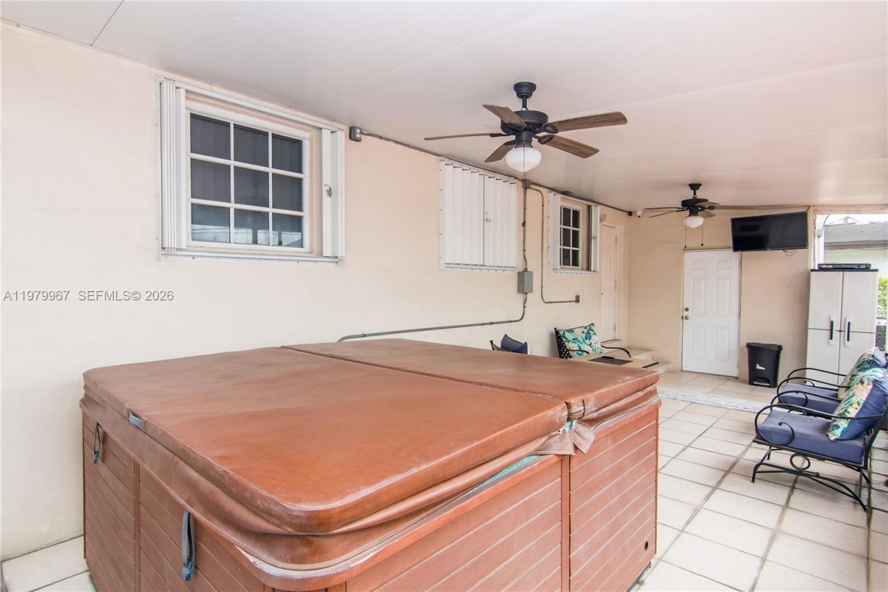 1300 NW 9th St, Homestead, FL 33030 Photo