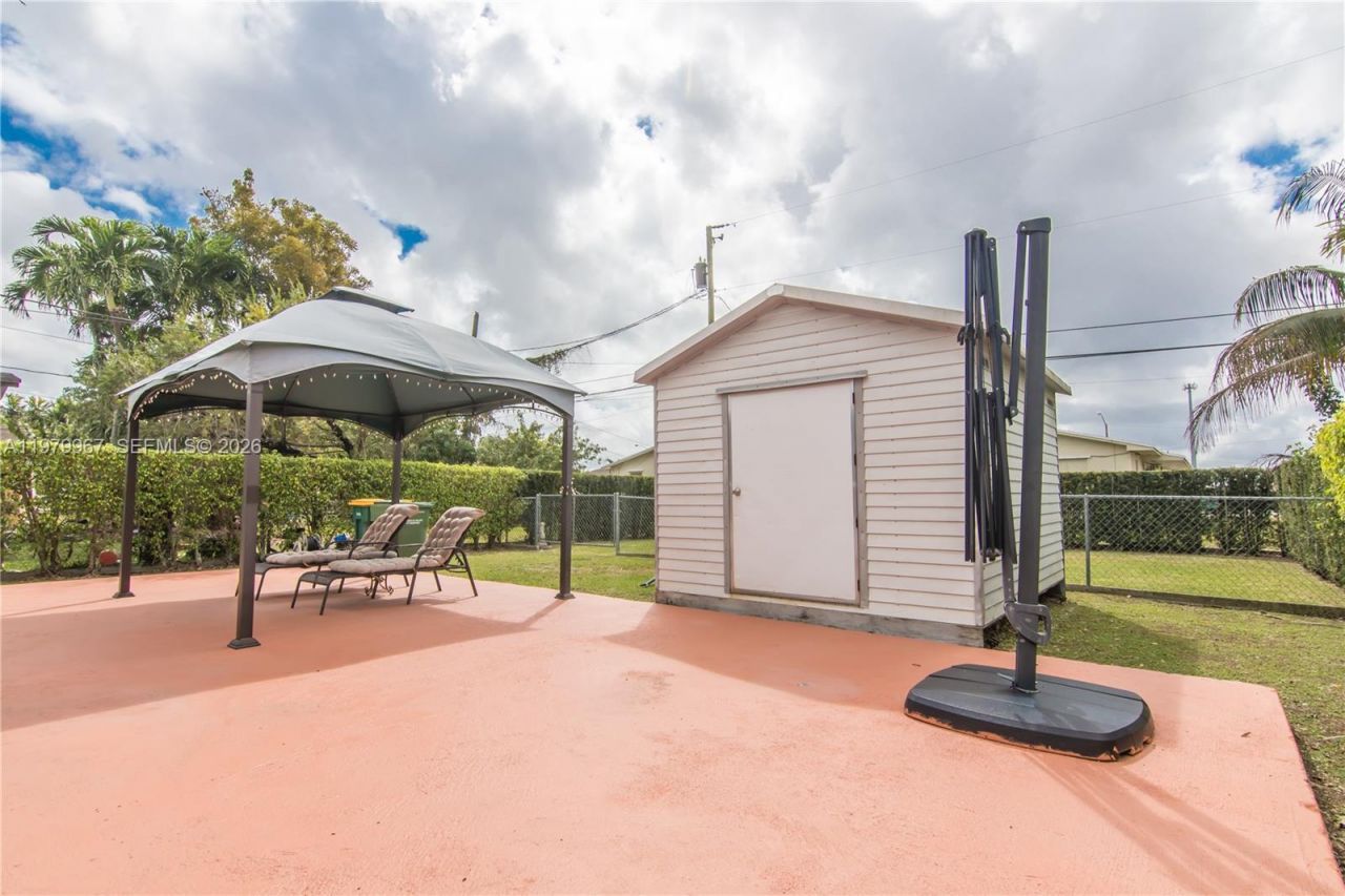 1300 NW 9th St, Homestead, FL 33030 Photo